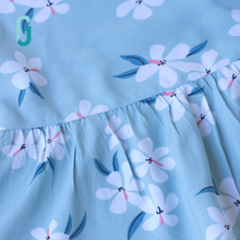 Load image into Gallery viewer, Dress - Printed Flowers (Green)
